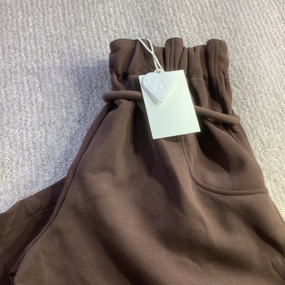 Aelfric Eden Wide Leg Baggy Barrel Sweatpants Brown Womens Size M NWT